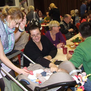 Adventkranzweihe und Schmankerlmarkt