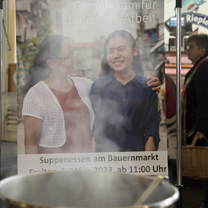 Suppenessen am Bauernmarkt