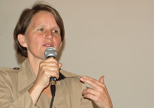 Johanna Tschautscher über ihren Film Too Big To Tell © mensch und arbeit