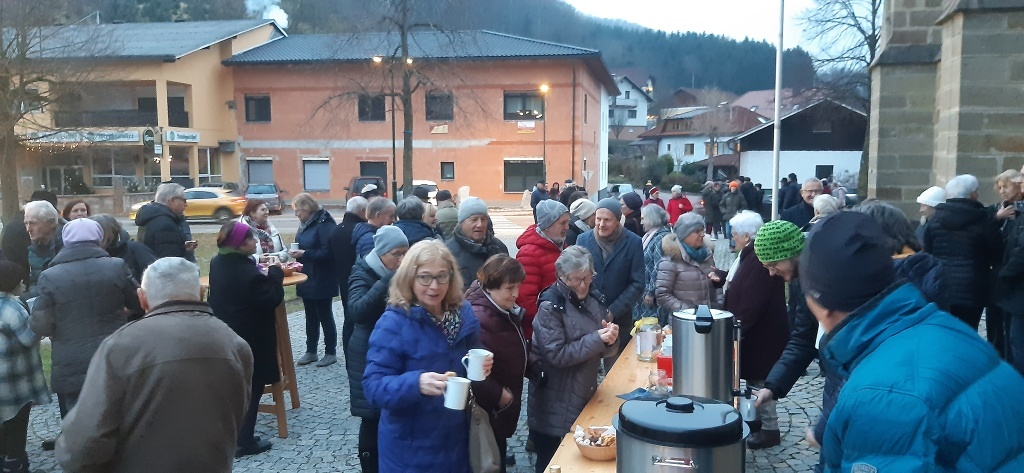 nach der Jahresabschlussfeier