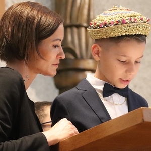 St. Quirinus feiert mit 10 Erstkommunionkindern 2026