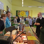 Bischofsvikar Willi Vieböck zu Besuch beim Salzkammergut-Bauernmarkt in Kleinreith