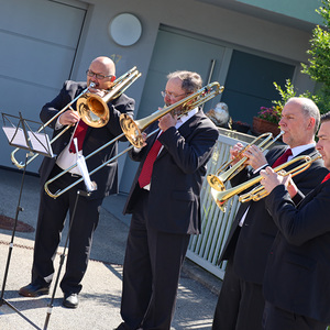 Prozession durchs Pfarrgebiet