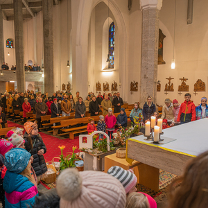 Der Gottesdienst wurde musikalisch mitgestaltet vom Kirchenchor sowie Orchester