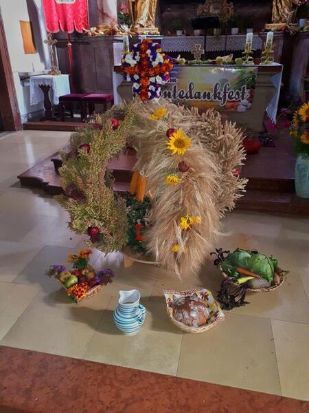 Erntedank und Mehlspeisbörse 2021