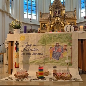 Familiengottesdienst mit Kindersegnung