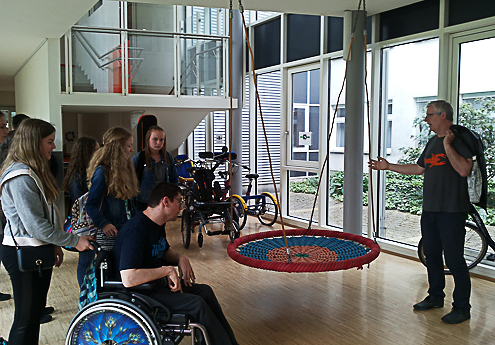 Firmlinge besuchen Schloss Hartheim