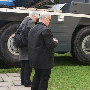 Warten auf das erste Läuten