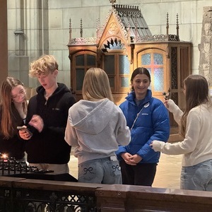 Den Mariendom erkunden