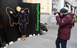 Fotoshooting auf der Linzer Landstraße                       