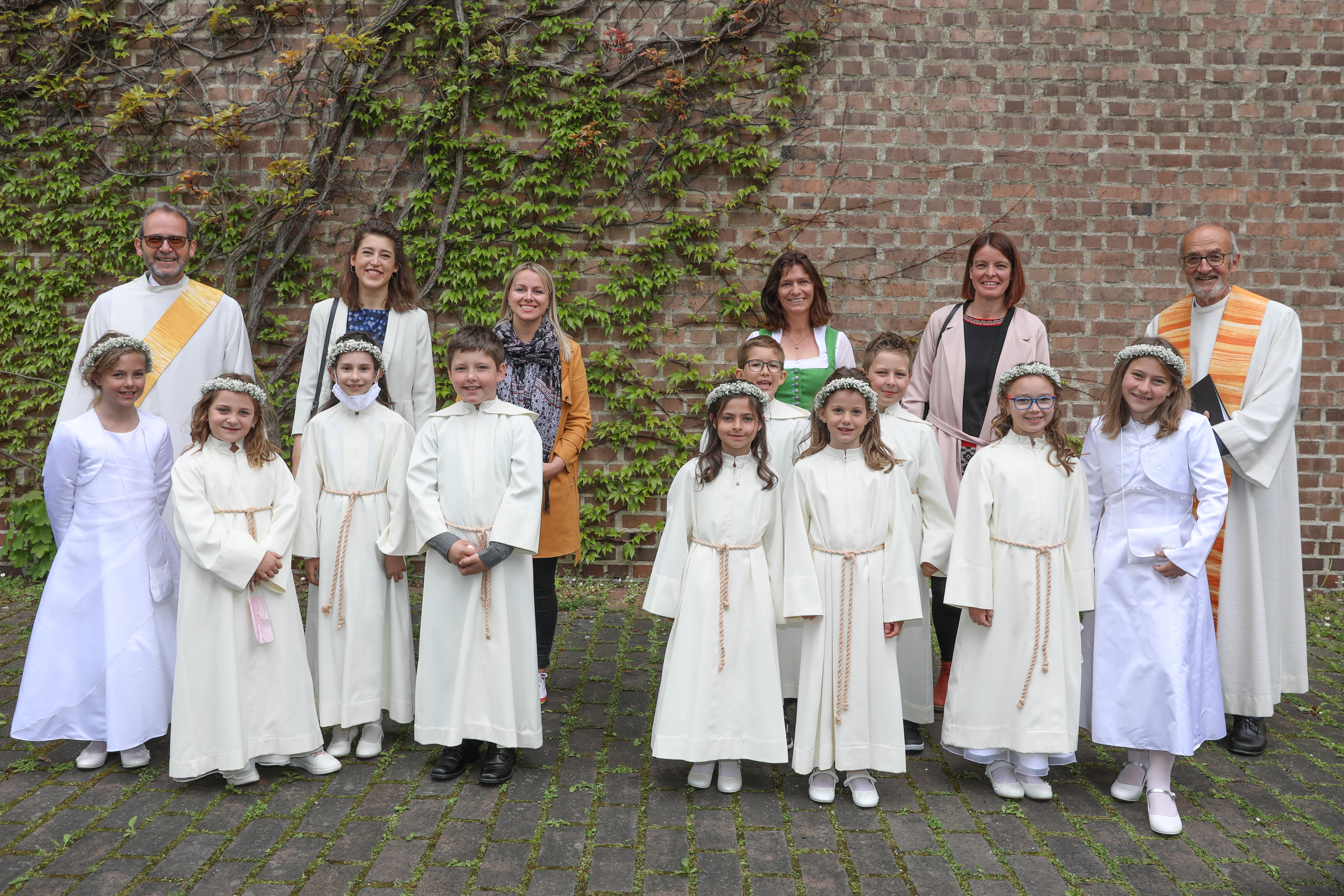 Erstkommunion am 16. Mai 2021 / laumat.at/Matthias Lauber Erstkommunion der 2.a und 2.b Klasse am 16. Mai 2021