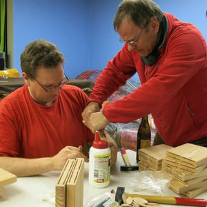 Gebetsschemel-Bau mit Josef