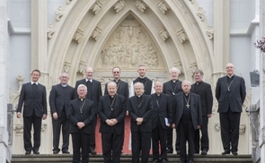 Bischöfe Österreichs bei der Vollversammlung in Mariazell 2014