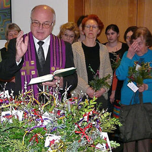 180 Palmbeserl für Kranke und Senioren