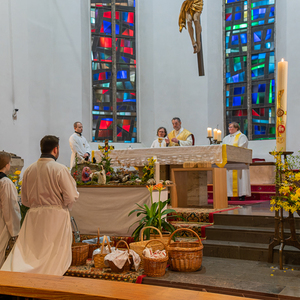 Der Gottesdienst wurde musikalisch mitgestaltet vom Kirchenchor sowie Orchester