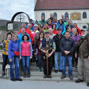 Sammelstelle vor der Pfarrkirche
