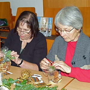 180 Caritas-Kekssackerl gefüllt