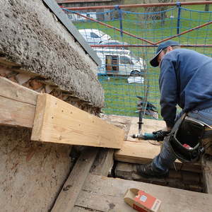 Renovierung Dach Doblkapelle / 2. Tag