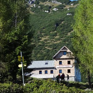 Bergandacht Dümlerhütte