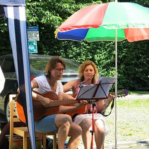 Gottesdienst mit Fruehschoppen 