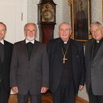 Übergabe des Bischofsvikars-Amtes an Franz Haidinger (2. v. l. / 2012)