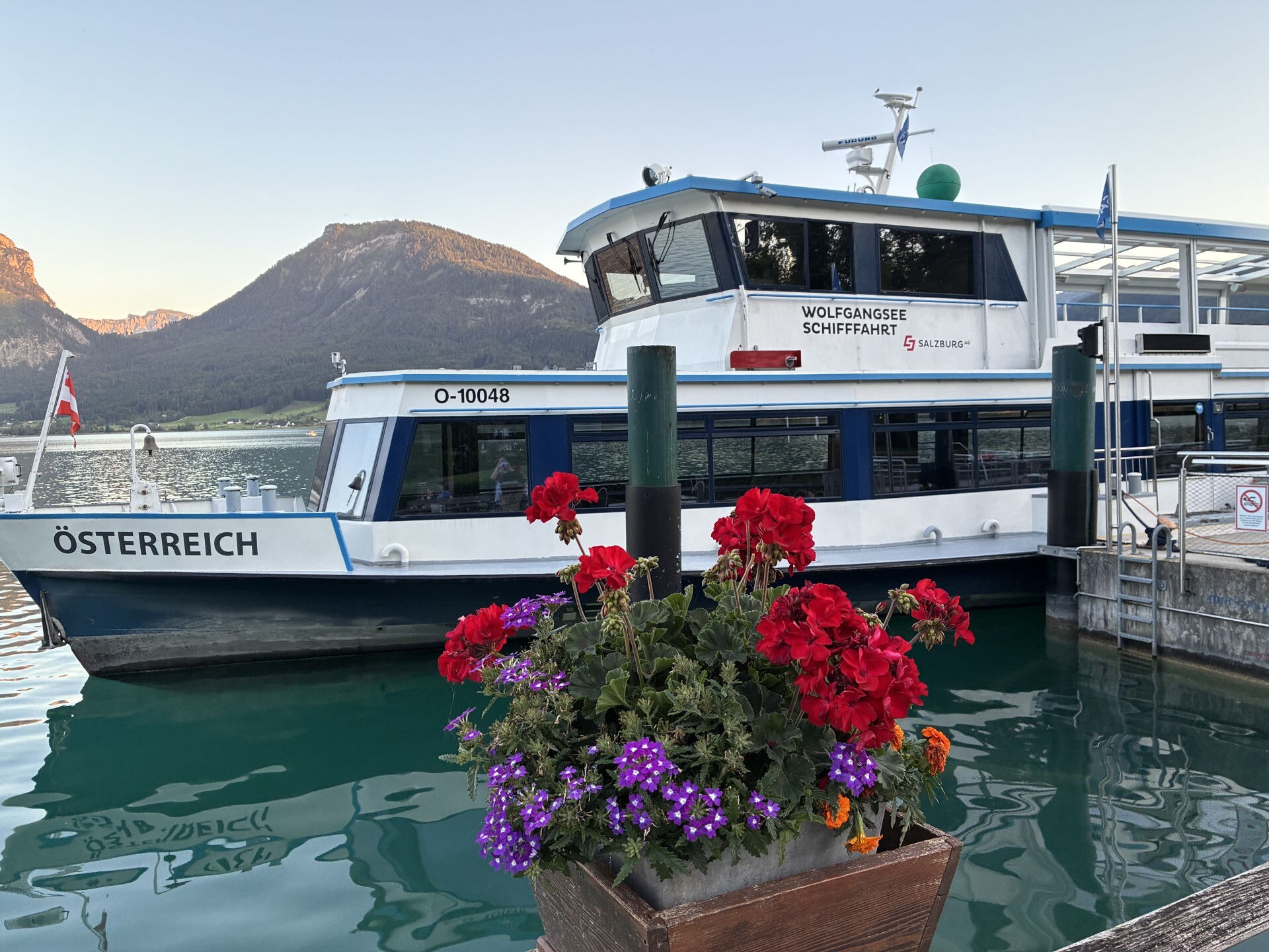Schiff am Wolfgangsee