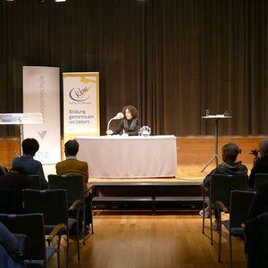 Lesung mit Omar Khir Alanam