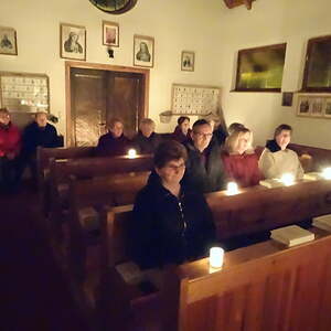 Roratemesse mit Adventfeier in der Kapelle Ernsting