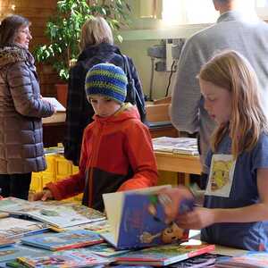 Weihnachtsbuchausstellung 2019, Pfarre Neumarkt im Mühlkreis