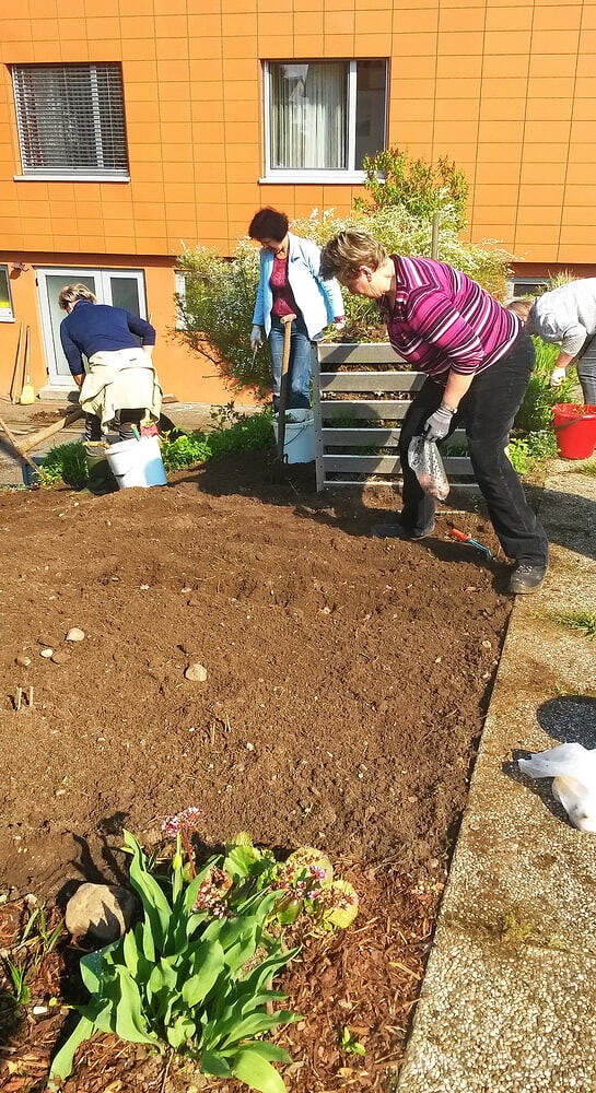 Gartenpflege es Pfarrgartens