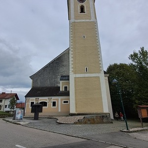 Martinskirche in Taufkirchen
