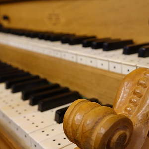 Orgel (Reil, 1986) in der Pfarrkirche Rutzenmoos