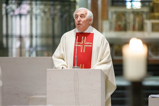 László Vencser ist seit 30 Jahren Leiter der Fremdsprachigen Seelsorge der Diözese Linz.