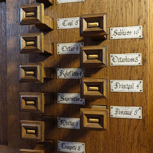 Orgel (Marc Garnier, 1985) in der Pfarrkirche Ungenach