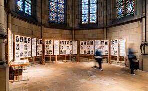 „Dennoch Rosen': Ausstellung der Werke von Rose Ausländer im Mariendom