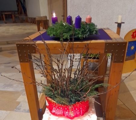 Adventfeier für Senior:innen 2022 in der Kirche