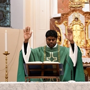 erste Messe nach Kircheninnenrenovierung 2026