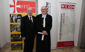 WK-Obmann Manfred Benischko (l.) und Prälat Johann Holzinger