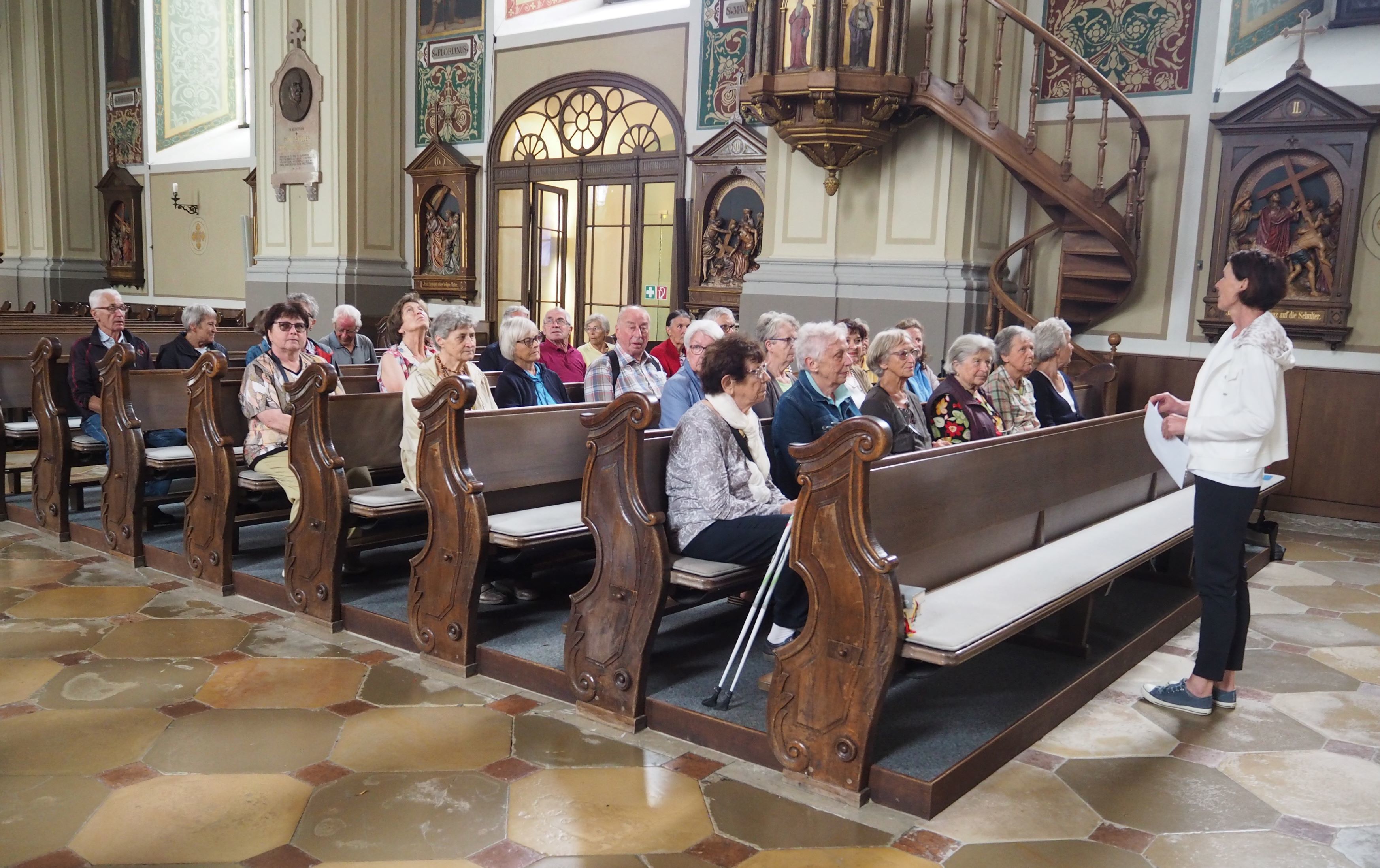 Andacht in der Stadtpfarrkirche