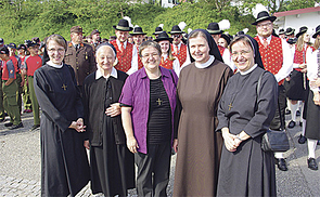 Sr. Maria Cordis Scherrer (v. links), Sr. Angelina Nöbauer, Sr. Maria Regina Scherrer, Sr. Rita Kitzmüller, Sr. Maria Dolores Scherrer 