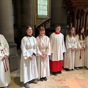 Alle sind bereit für den Einzug.