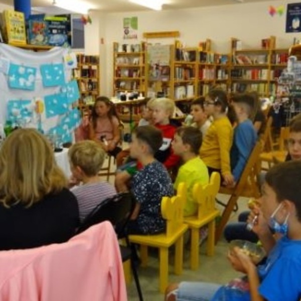 © Bibliothek Lenzing