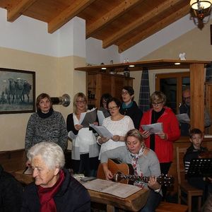 St. Quirinus feiert Advent im Wasserwald