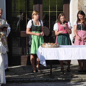  Erntedankfest mit Pfarrfrühschoppen 2010