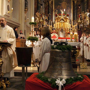 Osternachtsfeier mit Glockenweihe