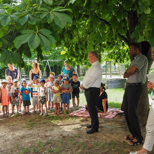 OLYMPUS DIGITAL CAMERA