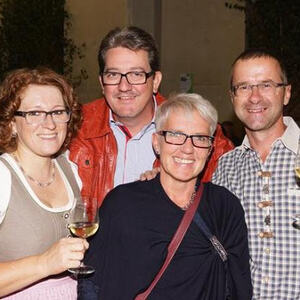 Weinfest in der alten Kirche