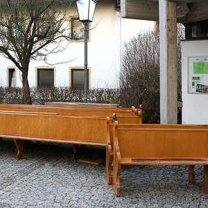 Ausräumen der Kirche am 29.01.2016