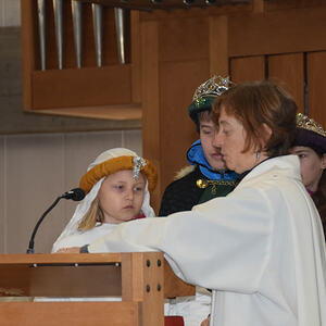 Famiiengottesdienst mit den Sternsingern, 6. Jänner 2017