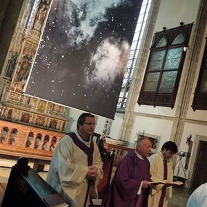 Segnung des Eferdinger Fastentuches